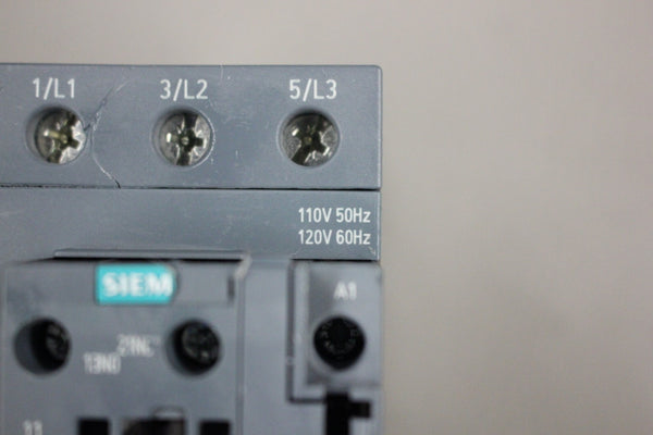 SIEMENS SIRIUS 3RT2037-1AK60 CONTACTOR UNIT