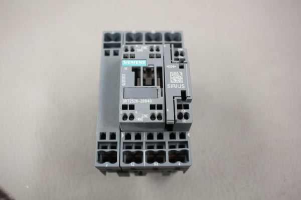 SIEMENS SIRIUS CONTACTOR 3RT2526-2BB40