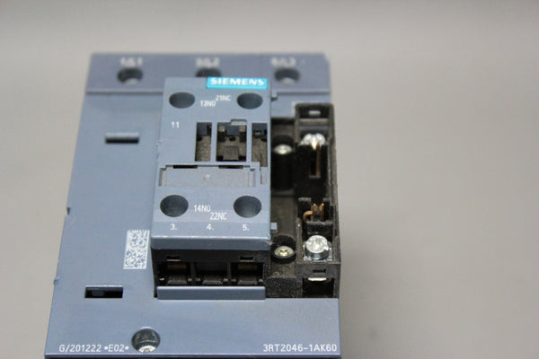 SIEMENS 3RT2046-1AK60 CONTACTOR
