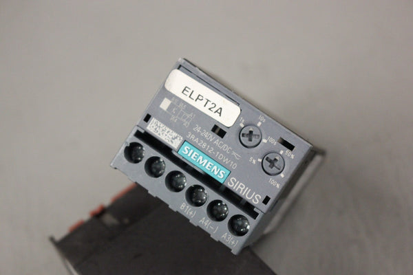 LOT OF TWO SIEMENS SIRIUS TIME RELAY 3RA2812-1DW10