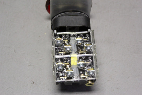 UNUSED ALLEN-BRADLEY ILLUMINATED EMERGENCY STOP BUTTON 800T-FXQH24RA1