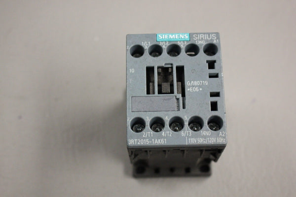 SIEMENS SIRIUS CONTACTOR 3RT2015-1AK61