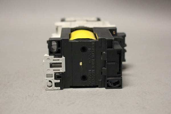 MITSUBISHI CONTACTOR WITH AUXILARY CONTACT BLOCK UN-AX4