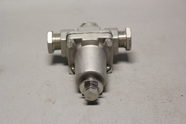 UNUSED WATTS Compact Water Pressure Regulator  SS263APM1