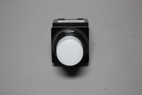 SIEMENS WHITE ILLUMINATED PILOT BUTTON 52BL4LB W/52AAILB