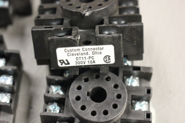 LOT OF 4 CUSTOM CONNECTOR 0T11-PC