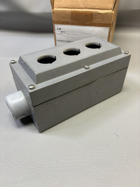 NEW ALLEN BRADLEY 800H-3HZ4R PB STATION