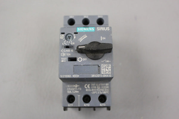 SIEMENS SIRIUS CONTACTOR MOTOR STARTER 3RV2011-OHA10