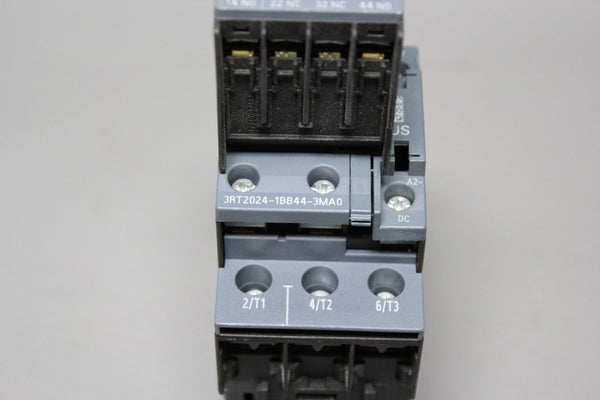 Siemens 3RT2024-1BB44-3MA0 POWER CONTACTOR