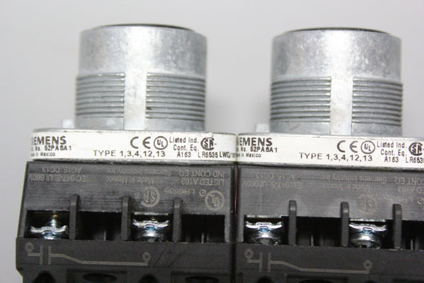 LOT OF 2 SIEMENS OIL TIGHT BLACK FLUSH PUSHBUTTON 52PA8A1 W/ 52BAK