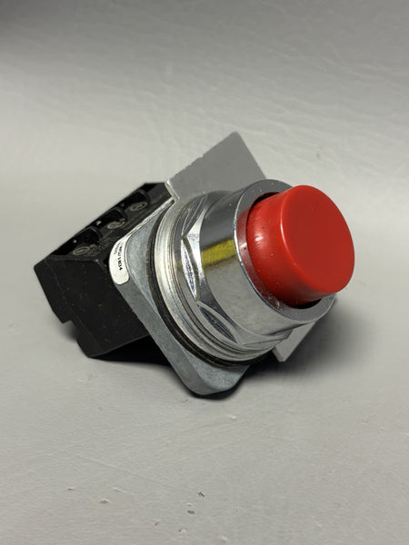 SIEMENS RED PUSHBUTTON OPERATOR RED CAP 52PA8B2