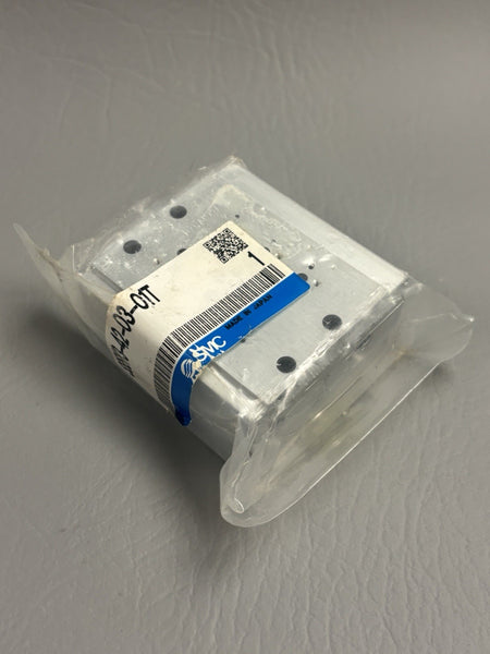 SMC SS5Y3-42-03-01T Pneumatic Manifold Base