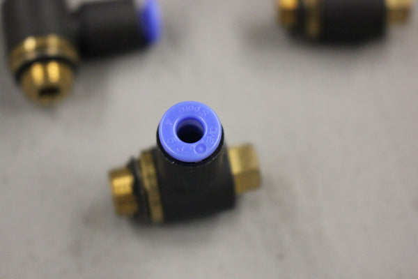 LOT OF 5 SMC BRASS 4 5/32 PUSH-TO-CONNECT TUBE FITTINGS