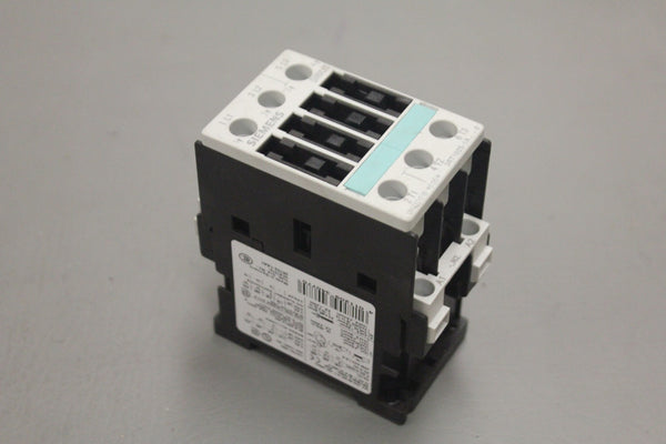 SIEMENS 3RT1024-1AV60 POWER CONTACTOR