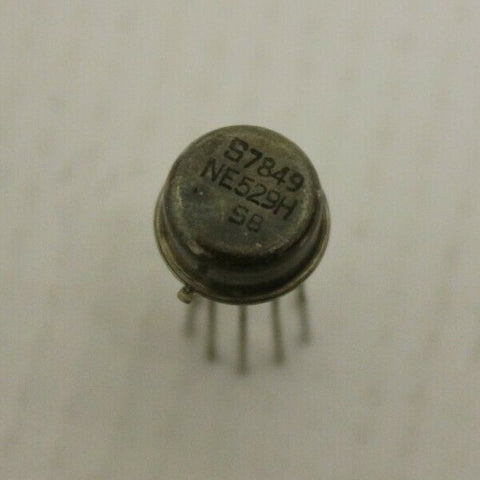 Signetics NE529H IC  Differential Comparator
