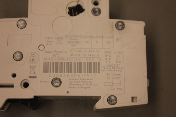 ALLEN BRADLEY 1492-SPM1C200 SER D  BREAKER MODULE