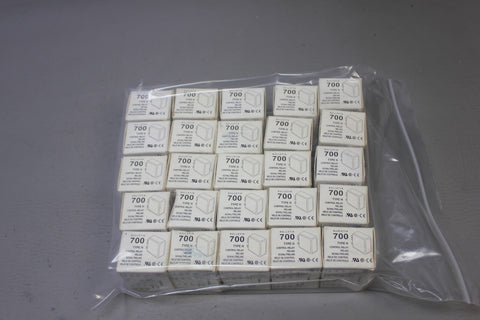 LOT OF 25 NEW ALLEN BRADLEY CONTROL RELAYS 700-HK32A1