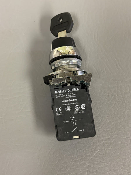Allen Bradley 800F-X11D & Keyed Selector Switch