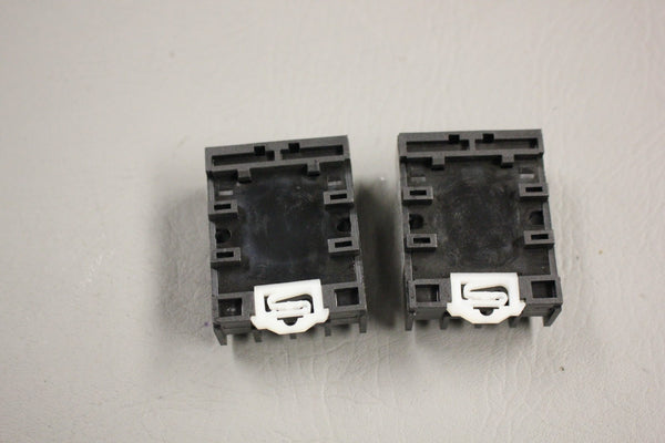 LOT OF 2 CUSTOM CONNECTOR 10T08-PC