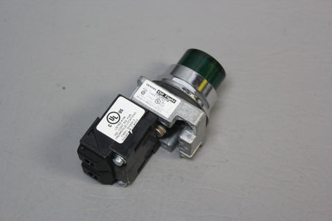 NEW SIEMENS PILOT LIGHT COMPLETE GREEN 52PL4G3XB LED 30MM OIL TIGHT