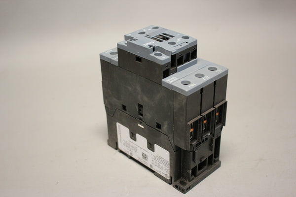 UNUSED SIEMENS POWER CONTACTOR 3RT2038-1AK60-1AA0
