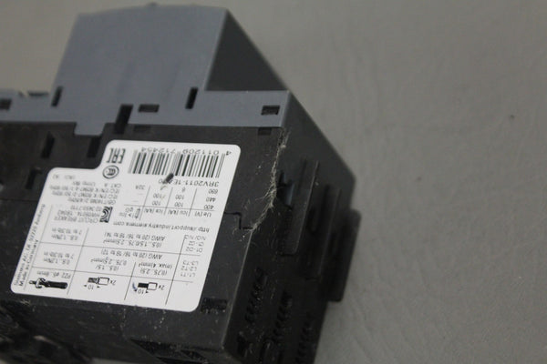 SIEMENS 3RV2011-1EA10 CIRCUIT BREAKER