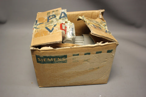 NEW SIEMENS SIMOTIC GP LOW VOLTAGE MOTOR  1LA7070-4AB10