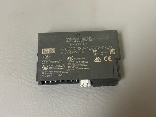 Siemens SIMATIC Digital Input Module  6ES7 132-4BD02-0AA0