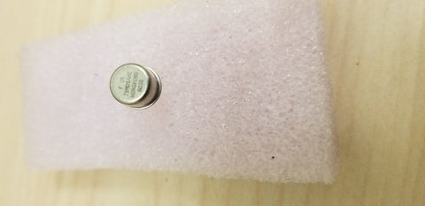 Fairchild 79M05AHC Negative Voltage Regulator -5V .5A Metal Can New Old Stock