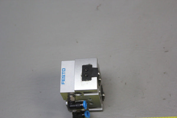 FESTO PARALLEL PNEUMATIC GRIPPER HGPT-25-A-B