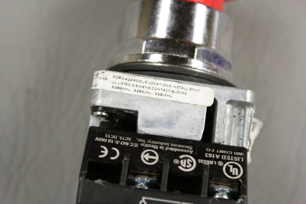 SIEMENS 52PR8W2G OIL TIGHT RED PUSHBUTTON