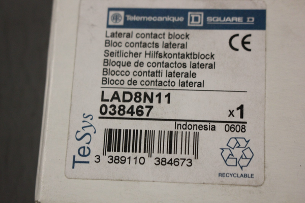 NEW TELEMECANIQUE LATERAL CONTACT BLOCK LAD8N11 038467