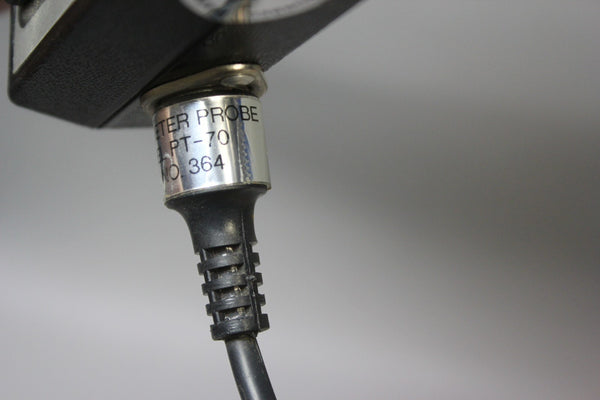 APPLIED MAGNETICS GAUSS METER GAUSSMETER WITH PROBE GM1A PT-70