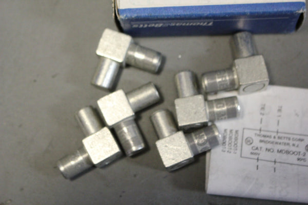 NEW THOMAS & BETTS MD4M-2 UNINSULATED MALE DISCONNECT LOT OF 6