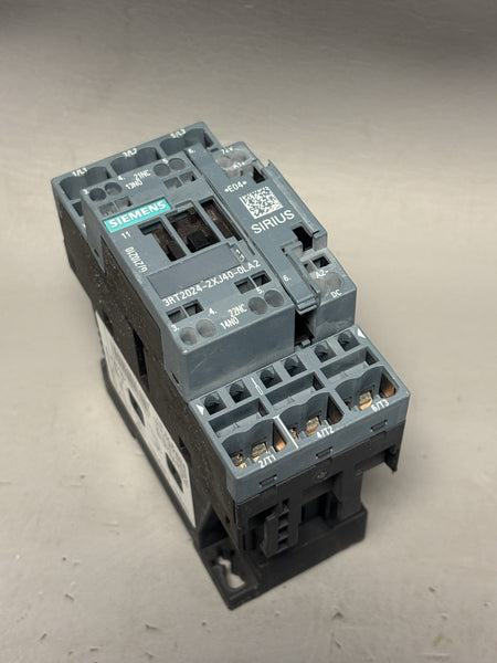 SIEMENS 3RT2027-2XJ40-0LA2 CONTACTOR
