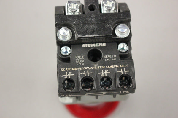 UNUSED SIEMENS RED MUISHROOM HEAD ILLUMINATED PUSHBUTTON 52PR8DRAB