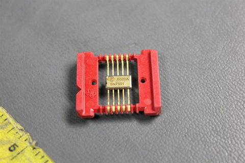 VINTAGE NOS RARE TEXAS INSTRUMENTS GOLD FLAT PACK IC PROCESSOR CHIP SN7501