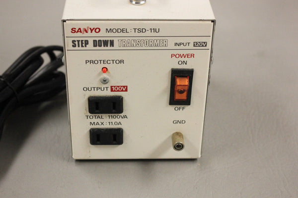 SANYO TSD-11U STEP DOWN TRANSFORMER POWER CONVERTER