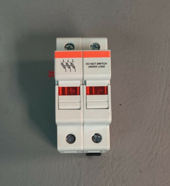  Mersen USCC31 600V 30A Fuse Holder