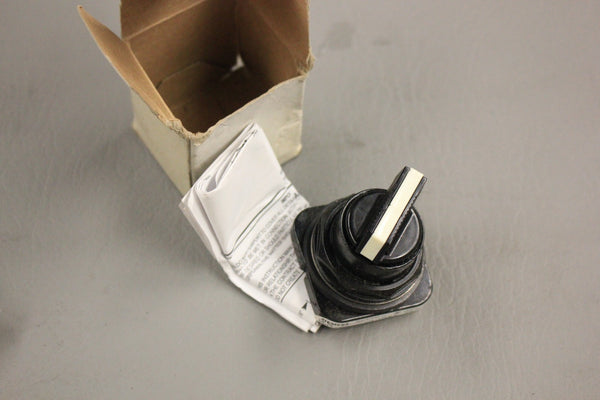 NEW SIEMENS  52SX2AAB BLACK MAX SELECTOR OPERATOR