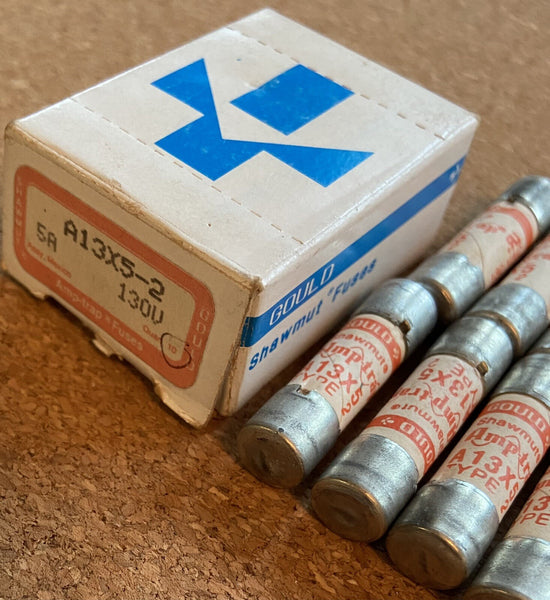 LOT OF 10 NEW Gould A13X5 Type 2 Shawmut Amp-Trap Fuses 130VAC