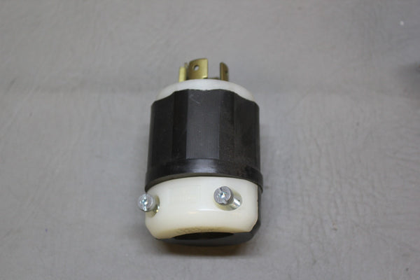 LEVITON 3-POLE 4-WIRE GROUNDING LOCKING PLUG 20A-450V 2431 L16-20P