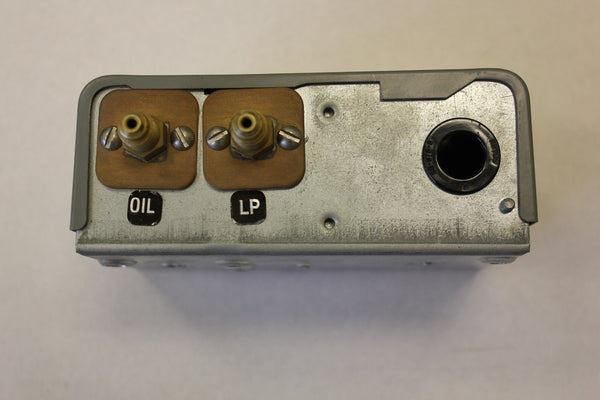 Johnson Controls lube oil Control penn P45NCA-29