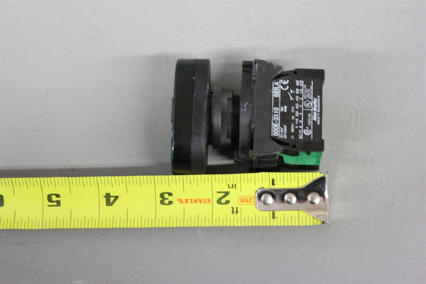ALLEN BRADLEY MOMENTARY GREEN ARROW UP & DOWN PUSHBUTTON SWITCH