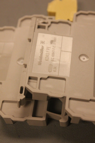 LOT OF 2  WEIDMULLER KDKS1 PE TERMINAL BLOCKS
