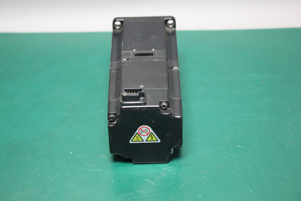 YASKAWA SERVO MOTOR  SGMJV-04A3A6C