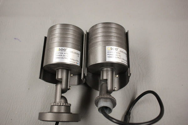 LOT OF 2 Q-SEE DAY & NIGHT COLOR CAMERA QM7008B