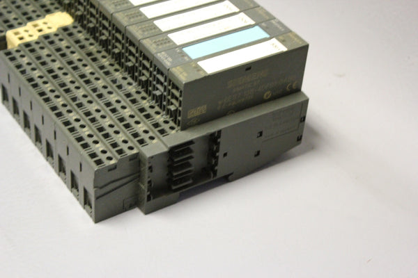 SIEMENS ET 200S I/O RACK WITH MODULES  6ES7 151-1BA02-0AB0 ETC