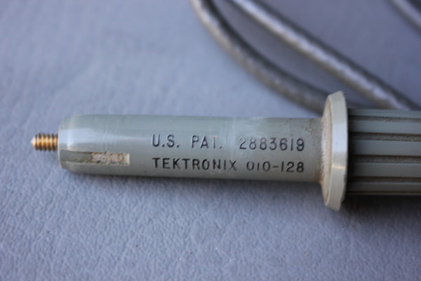 TEKTRONIX SCREW ON OSCILLOSCOPE PROBE 011-0078-00 W/ PASIVE PROBE 010-128