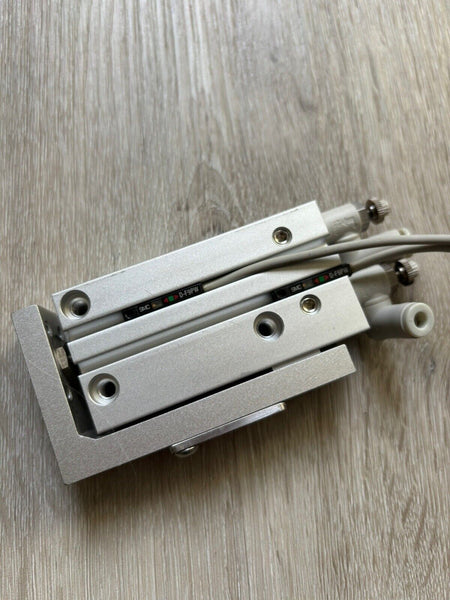 SMC MXH10-40 Cylinder with D-F9PW Sensors
